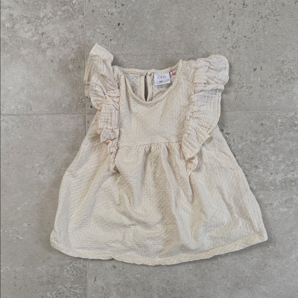 Zara Cream Ruffle Top size 4-5